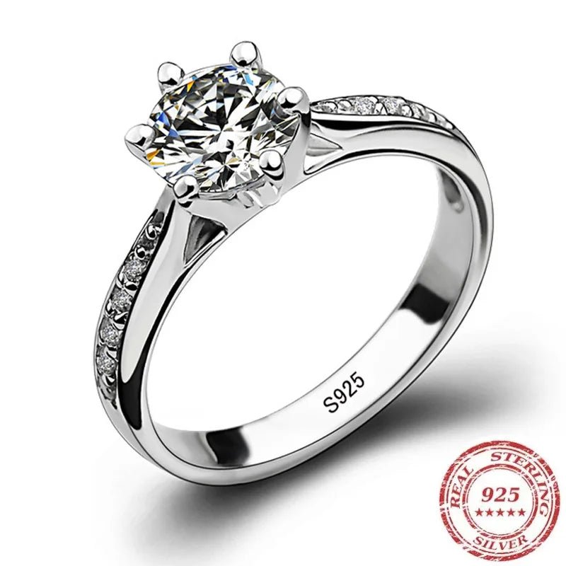 Bague classique de luxe pour femme en argent sterling 925, sertie d'une imitation diamant à six griffes. - A.F.V. Sud